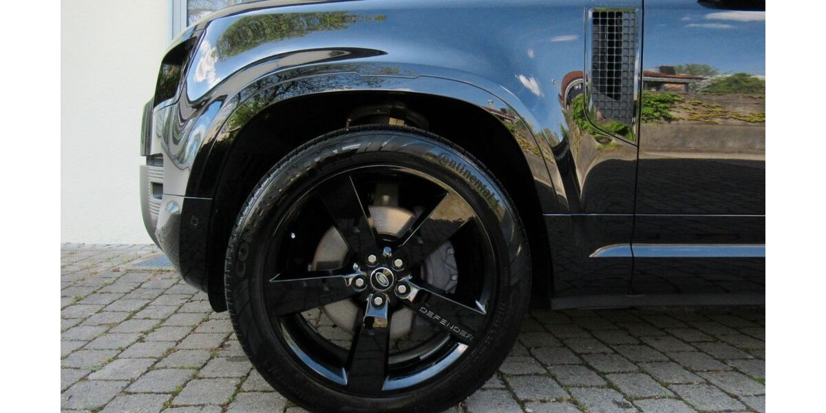 Land Rover Defender 15.000 km 84.950 &euro; Gauting bei Starnberg 82131
