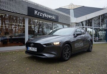 Mazda 3 4.482 km 29.990 &euro; Rastede 26180