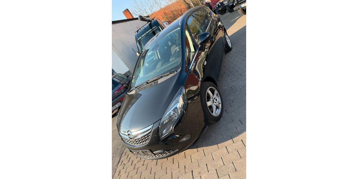 Opel Zafira Tourer 277.000 km 5.900 &euro; Göttingen 37081