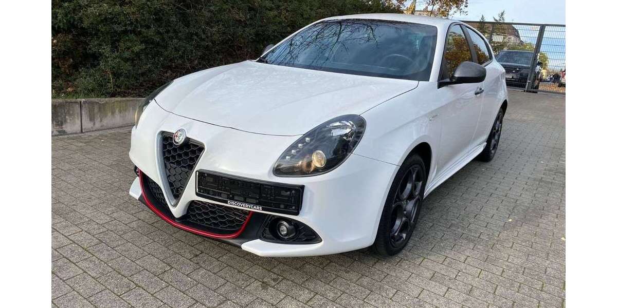 Alfa Romeo Giulietta 154.471 km 11.900 &euro; Berlin 13581