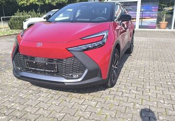 Toyota C-HR 2.250 km 41.990 &euro; Stadthagen 31655
