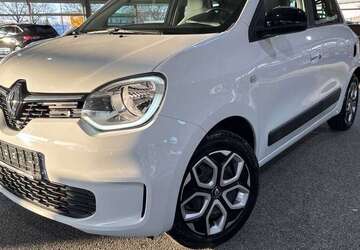 Renault Twingo 49.471 km 11.890 &euro; Troisdorf 53842