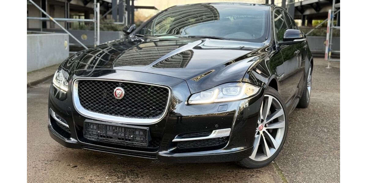 Jaguar XJ 78.350 km 25.980 &euro; Frankfurt am Main 60528