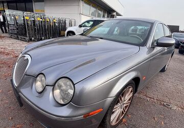 Jaguar S-Type 241.000 km 1.250 &euro; Garching bei München 85748