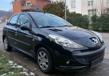 Peugeot 206 150.000 km 1.850 &euro; Hameln 31785