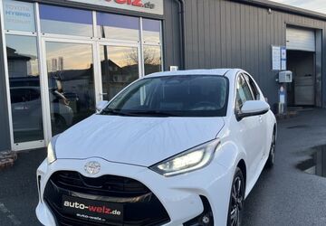 Toyota Yaris 2.500 km 25.590 &euro; Saalfeld 07318