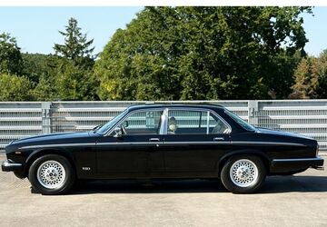 Jaguar XJ 6.937 km 19.900 &euro; Hamburg-Rellingen 25462