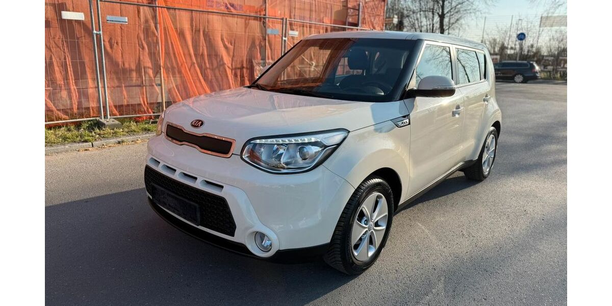 Kia Soul 150.000 km 7.999 &euro; Berlin 12057