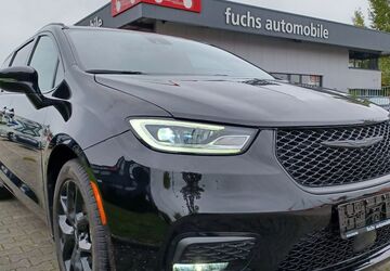 Chrysler Pacifica 21.484 km 48.990 &euro; Augsburg 86165