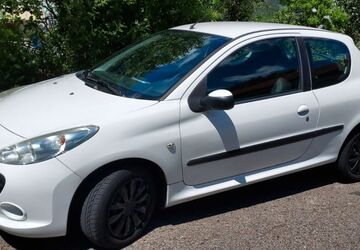 Peugeot 206 144.335 km 1.950 &euro; Lauf an der Pegnitz 91207