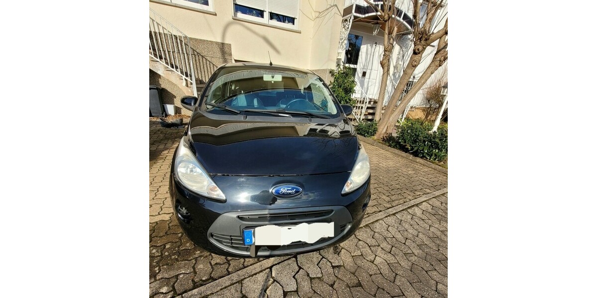 Ford Ka 180.000 km 2.490 &euro; Schwalbach 66773
