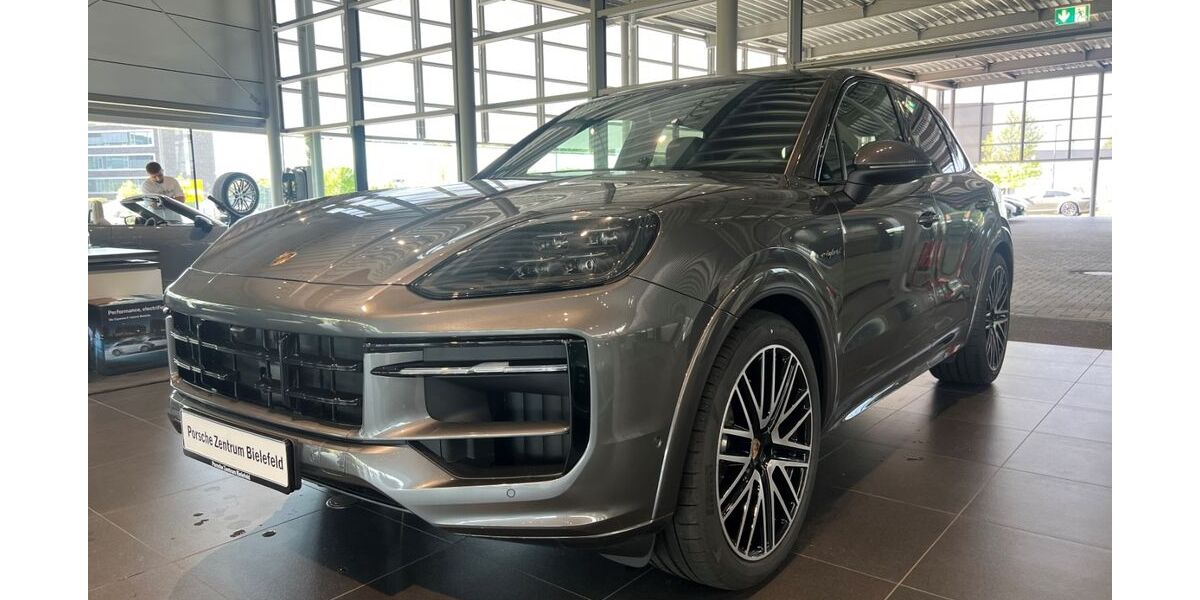 Porsche Cayenne 7.900 km 139.800 &euro; Bielefeld 33719