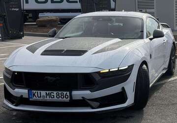 Ford Mustang 24.000 km 56.000 &euro; Thurnau 95349