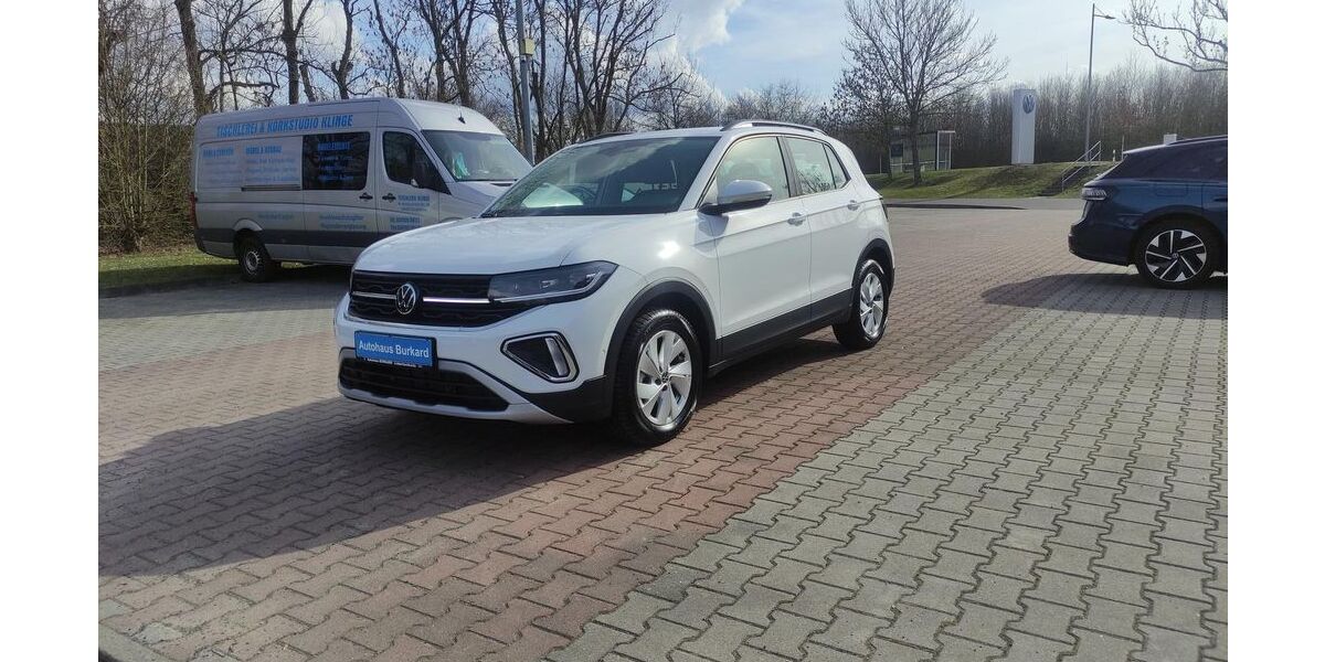 VW T-Cross 2.413 km 26.900 &euro; Leipzig 04288