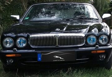 Jaguar Daimler 106.237 km 19.450 &euro; Zwickau 08056