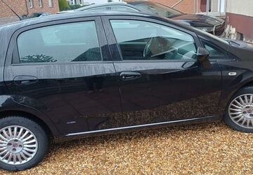 Fiat Punto 153.000 km 3.200 &euro; Langenfeld 40764