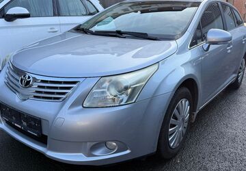Toyota Avensis 199.000 km 7.990 &euro; Saarbrücken - Burbach 66115