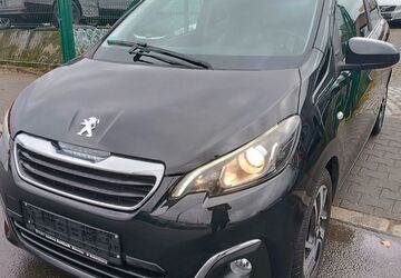 Peugeot 108 144.000 km 4.900 &euro; Berlin 13597