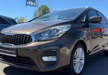 Kia Carens 87.250 km 12.890 &euro; Senftenberg 01968