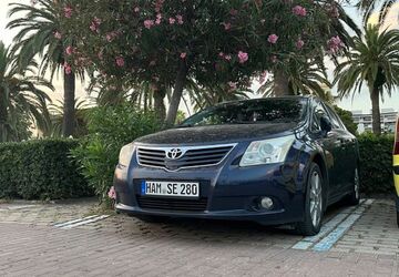 Toyota Avensis 310.000 km 3.300 &euro; Düren 52355