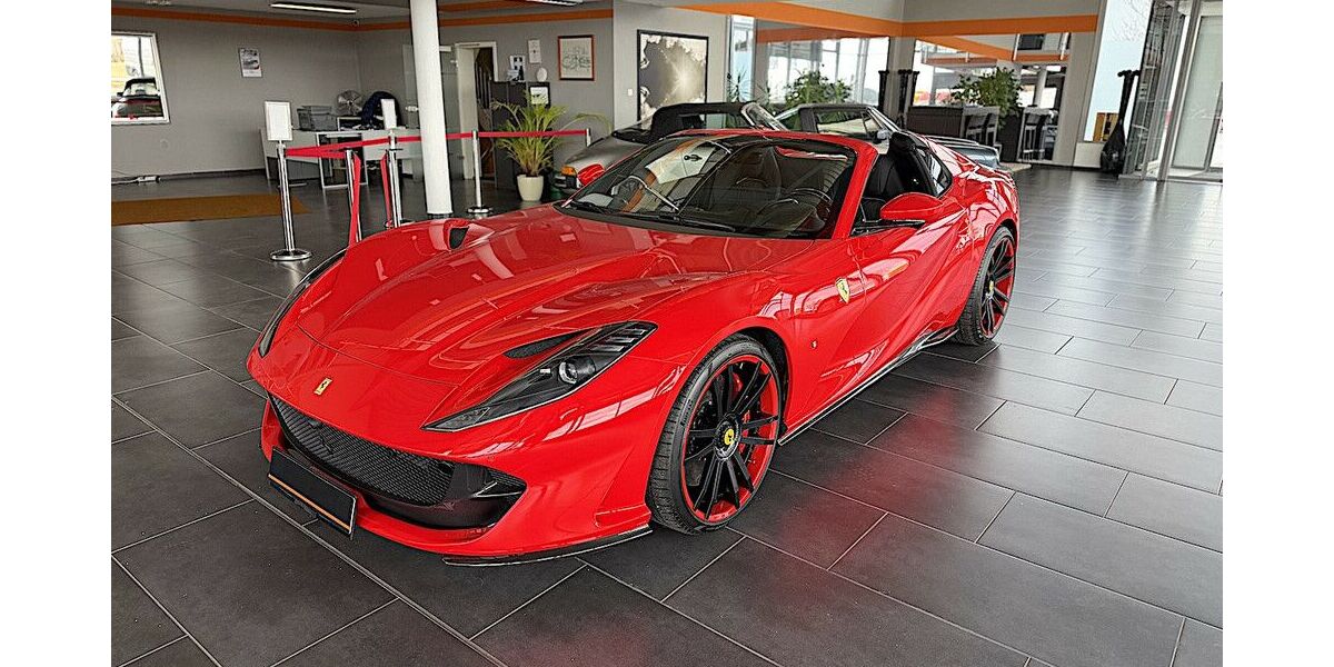 Ferrari 812 4.900 km 599.000 &euro; Egling 82544