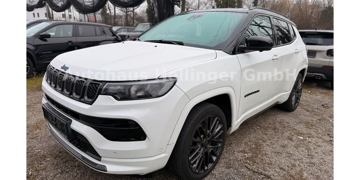 Jeep Compass 52.000 km 24.900 &euro; Schwaig 85445