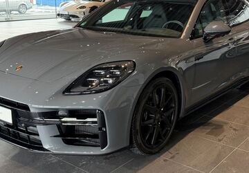 Porsche Panamera 8.000 km 159.800 &euro; Bielefeld 33719
