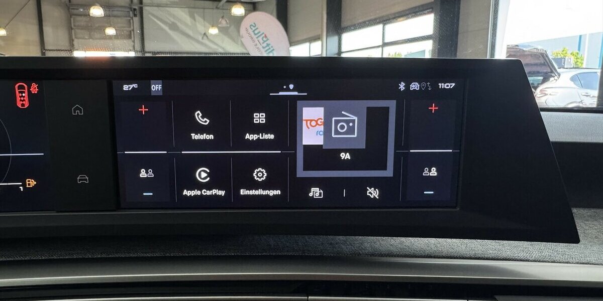 Peugeot 5008 145 Mild Hybrid Allure7 Sitzer LED CAM 30.800 km 27.520 &euro; Lich 35423