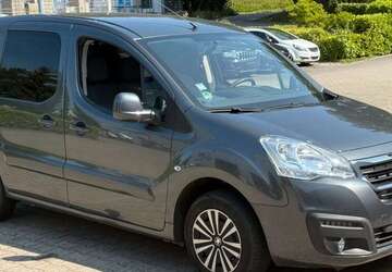 Peugeot Partner 79.663 km 8.990 &euro; Alsdorf - Aachen 52477