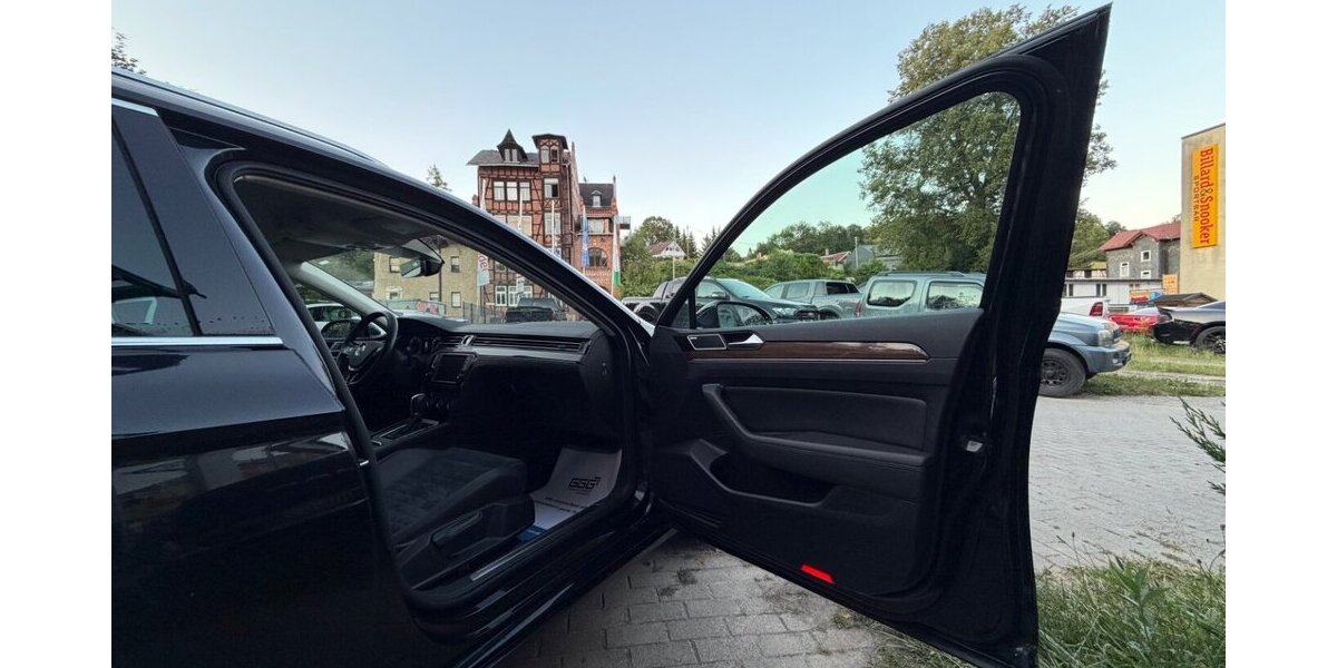 VW Passat Variant 2.0 TDI DSG Highline 187.000 km 14.499 &euro; Rudolstadt 07407