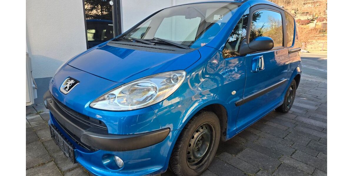 Peugeot 1007 129.242 km 1.500 &euro; Chemnitz 09125