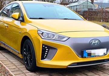 Hyundai IONIQ 89.000 km 12.900 &euro; Rabenau OT Oelsa 01734