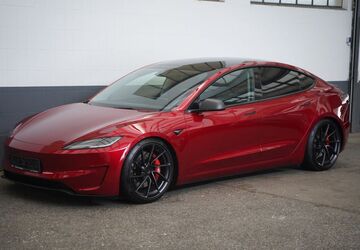 Tesla Model 3 15.163 km 50.950 &euro; Mönchengladbach 41236