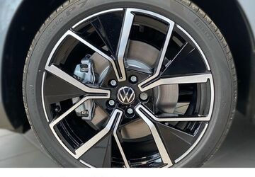 VW Passat 5.000 km 54.900 &euro; Warburg 34414