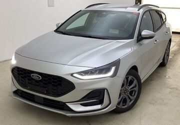 Ford Focus 23.500 km 26.980 &euro; Waren Müritz 17192