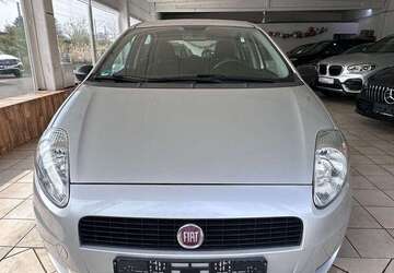 Fiat Grande Punto 136.000 km 2.500 &euro; Bonn 53119