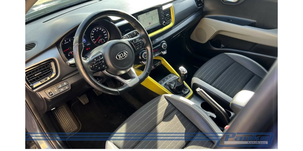 Kia Stonic Spirit 1.0*NAV*SHZ*RFK*BT*TotW*LED* 75.000 km 9.990 &euro; Berlin 13187