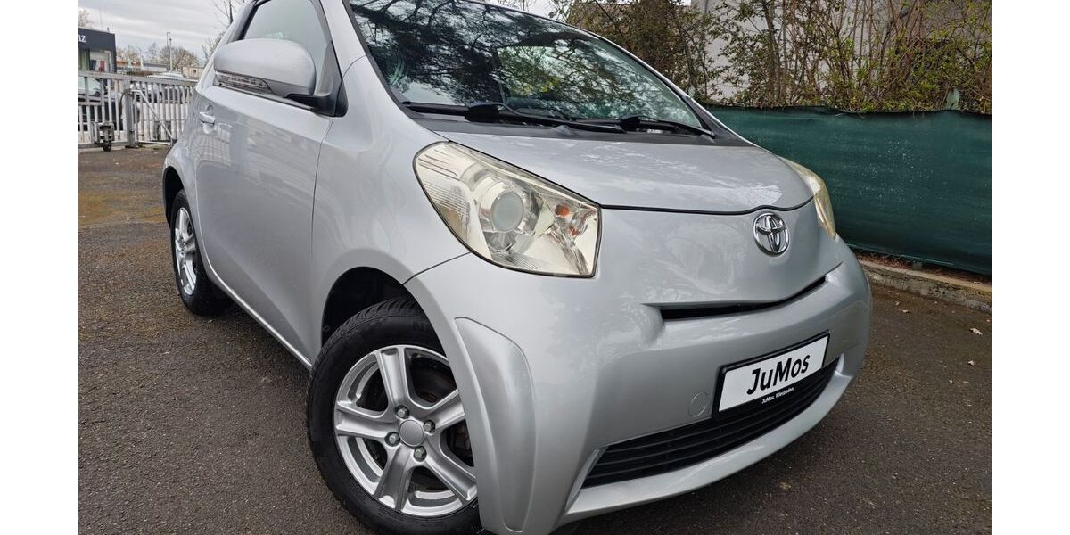 Toyota IQ 130.000 km 4.600 &euro; Wiesbaden 55252