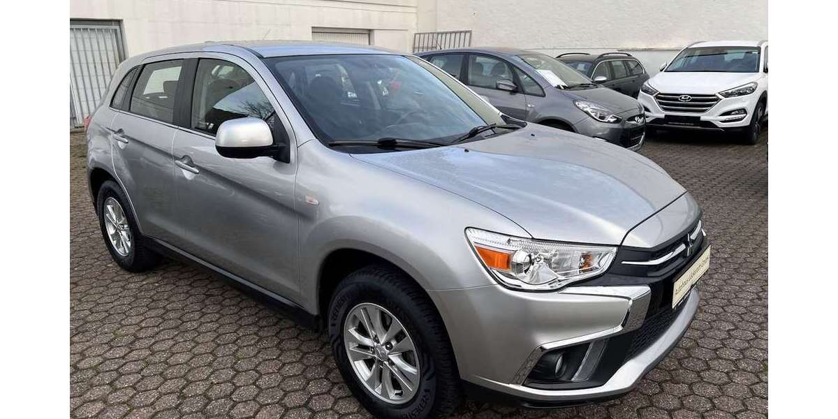 Mitsubishi ASX 54.594 km 16.490 &euro; Euskirchen 53879