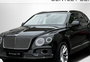 Bentley Bentayga 36.500 km 138.500 &euro; Berlin 10629