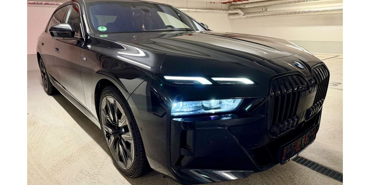 BMW 740 77.234 km 77.900 &euro; Fürstenwalde 15517