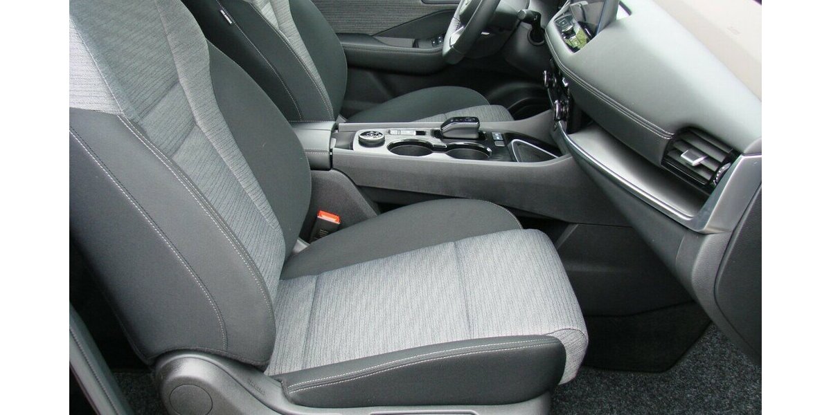 Nissan X-Trail 1.5VC-T ePower e4orce N-Connecta Pano Head 12.897 km 33.980 &euro; Falkensee 14612