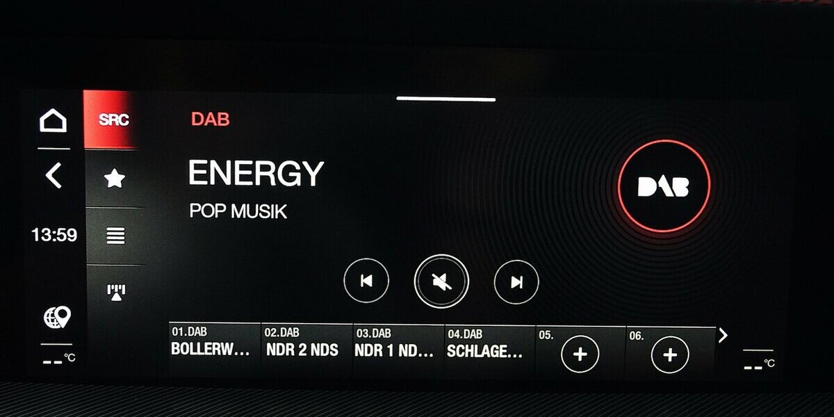 Alfa Romeo Stelvio 2.2 D Competizione Q4 ALLRAD LEDER AHK 42.000 km 39.989 &euro; Lich 35423