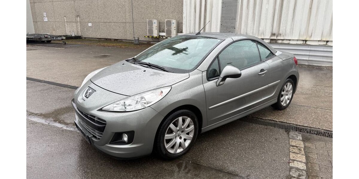 Peugeot 207 128.000 km 4.890 &euro; Friedrichshafen 88045