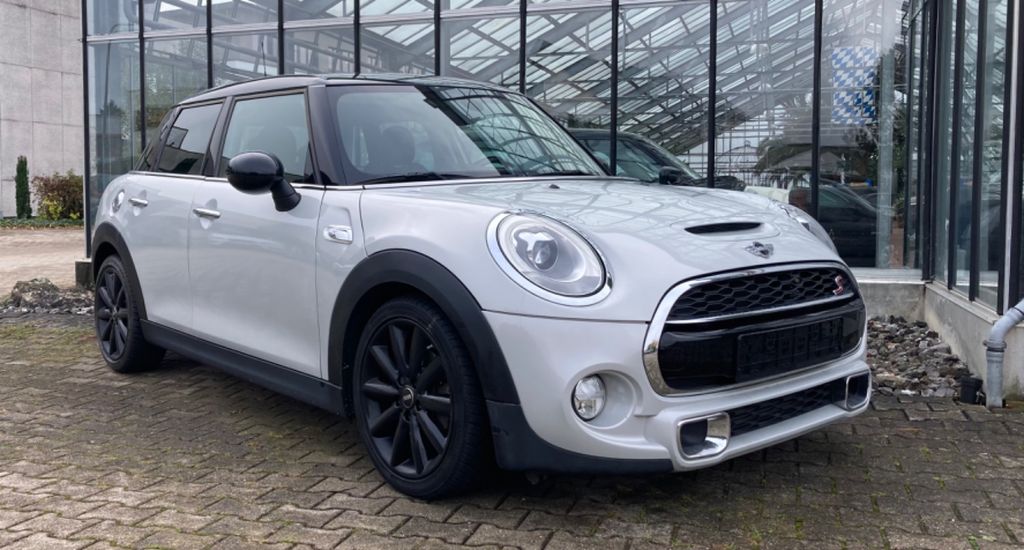 Mini Cooper SD 95.000 km 16.580 &euro; Neu-Ulm 89231