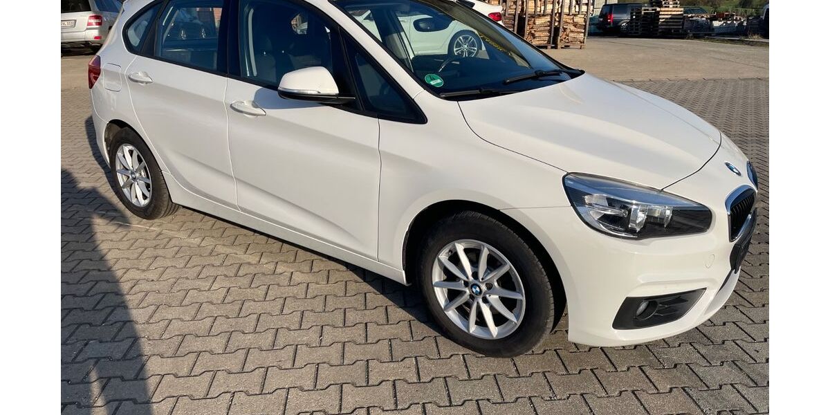 BMW 216 44.643 km 13.450 &euro; Bürgel OT Silbertal 07616