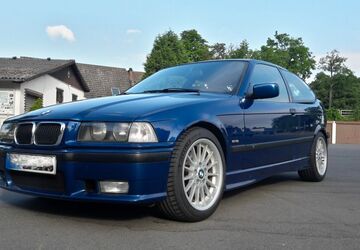 BMW 323 208.000 km 10.490 &euro; Mannheim 68259