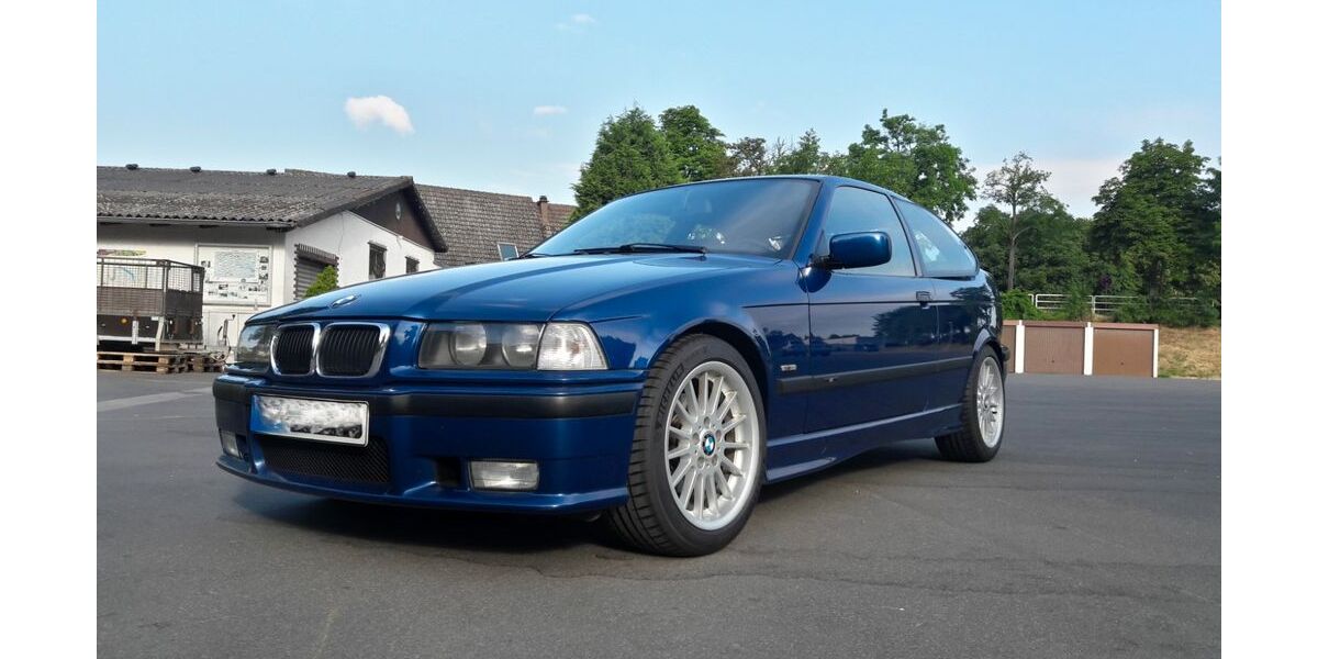 BMW 323 208.000 km 10.490 &euro; Mannheim 68259
