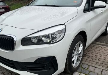 BMW 216 Active Tourer 184.000 km 9.999 &euro; Frankfurt 60594