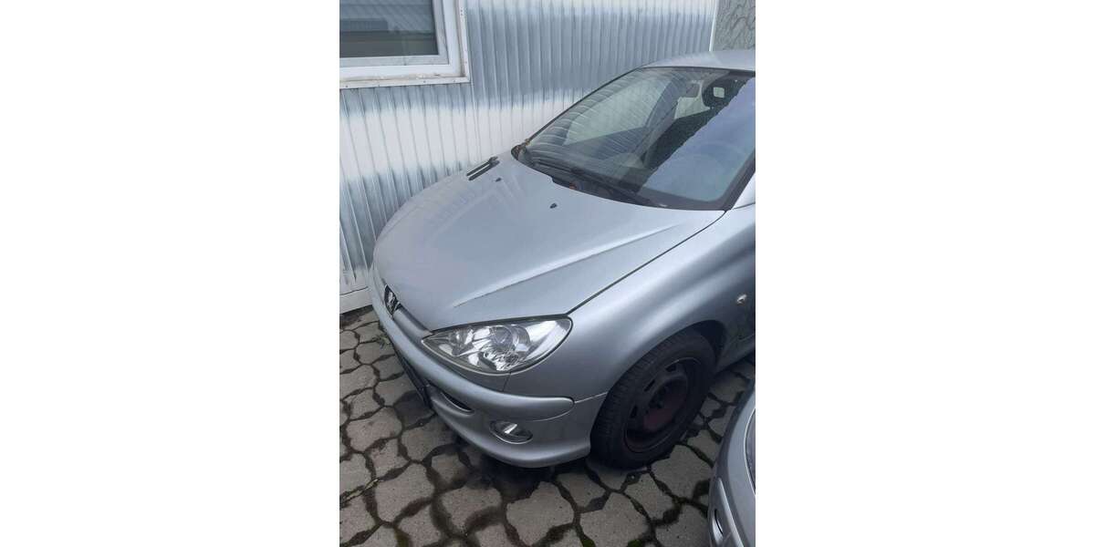 Peugeot 206 89.000 km 3.000 &euro; schönefeld 12529